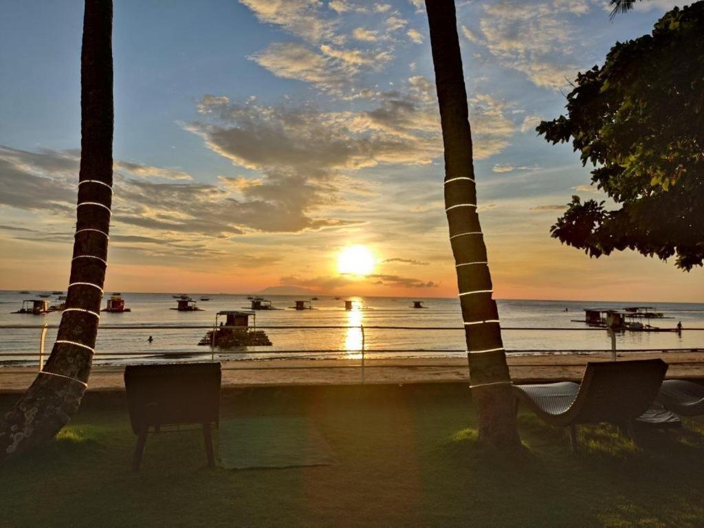 Coral Beach Club Matabungkay Eksteriør billede