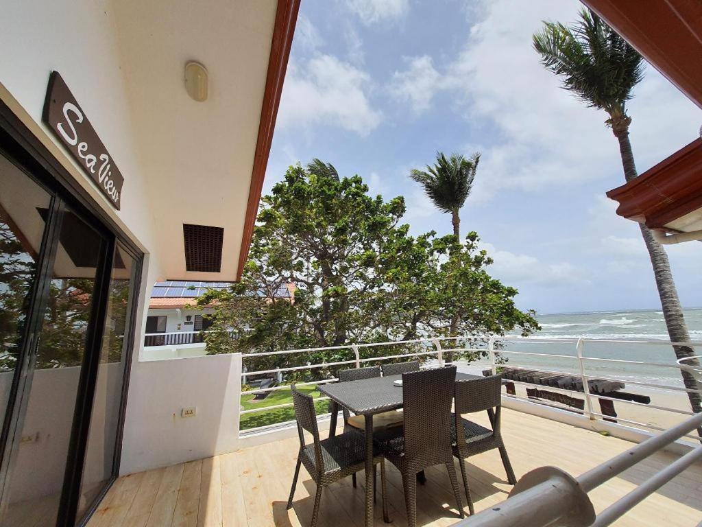 Coral Beach Club Matabungkay Eksteriør billede