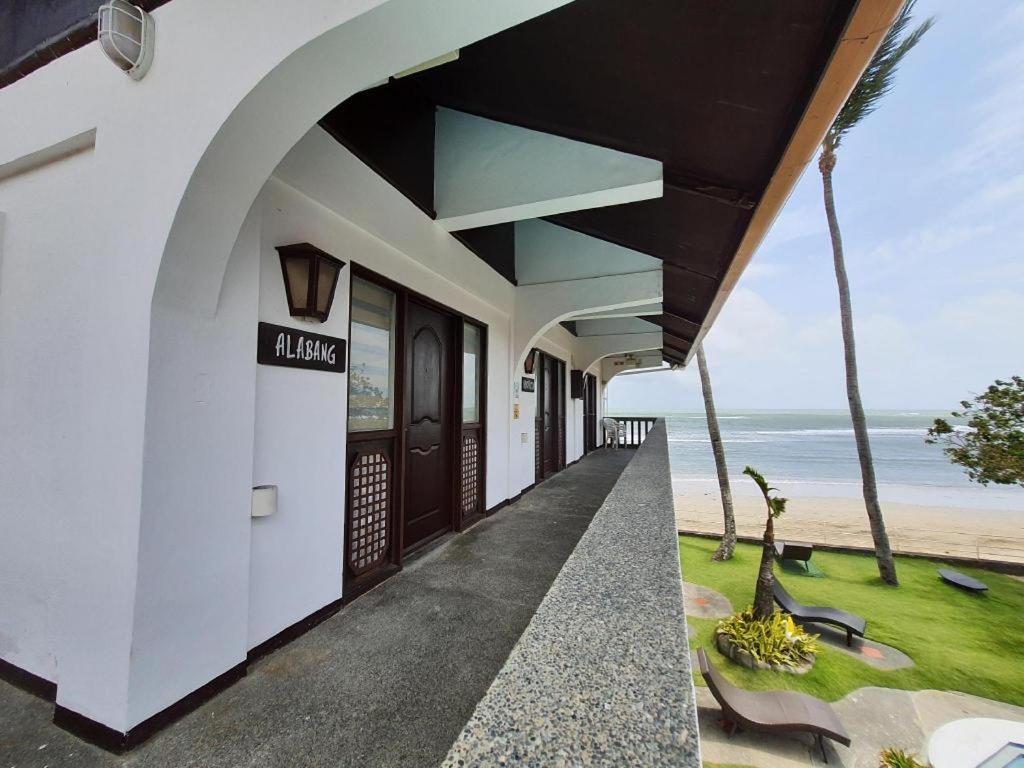 Coral Beach Club Matabungkay Eksteriør billede