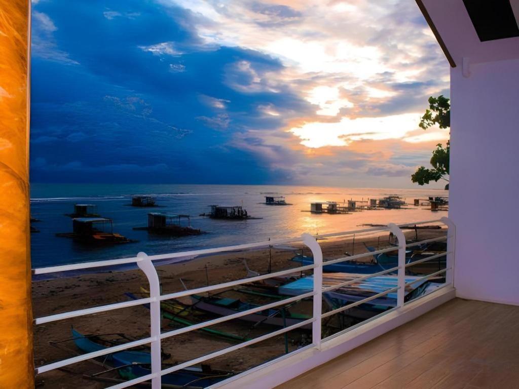Coral Beach Club Matabungkay Eksteriør billede
