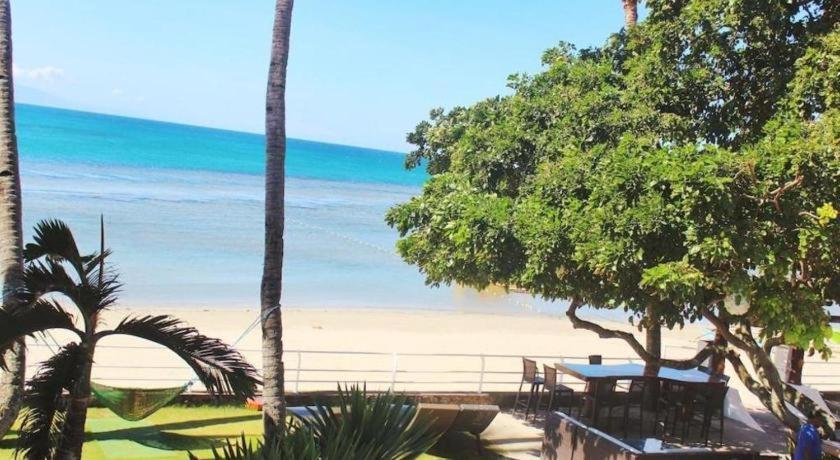 Coral Beach Club Matabungkay Eksteriør billede