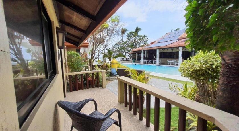 Coral Beach Club Matabungkay Eksteriør billede